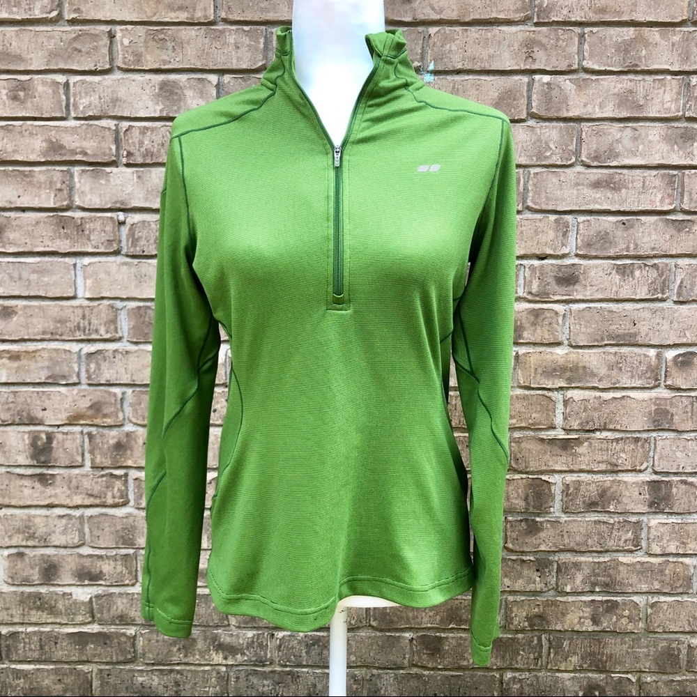 Koppen: quarter zip fitted pullover jacket